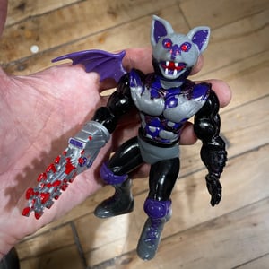 Image of Buzz Bat