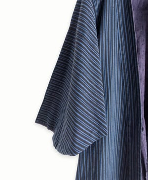 Image of Kort kimono jakke - blå med striber - vendbar