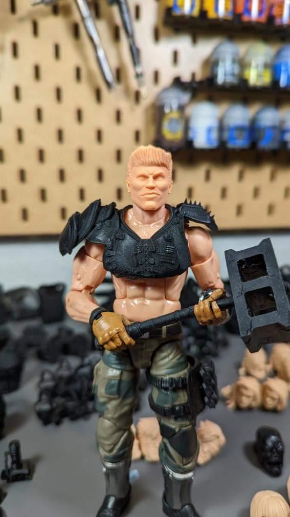 Road Pig armor + hammer
