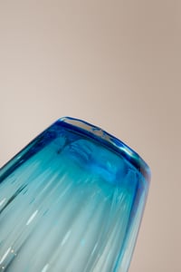 Image 3 of VASO AZZURRO €49 - 20%