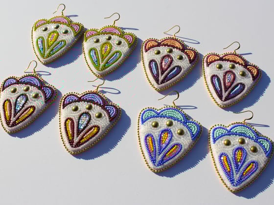 Image of Nahasdzáán (FREE SHIPPING)