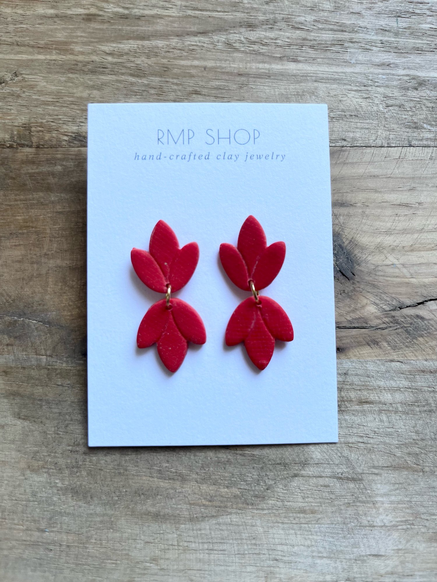 Image of Mini Pinnacles in Red