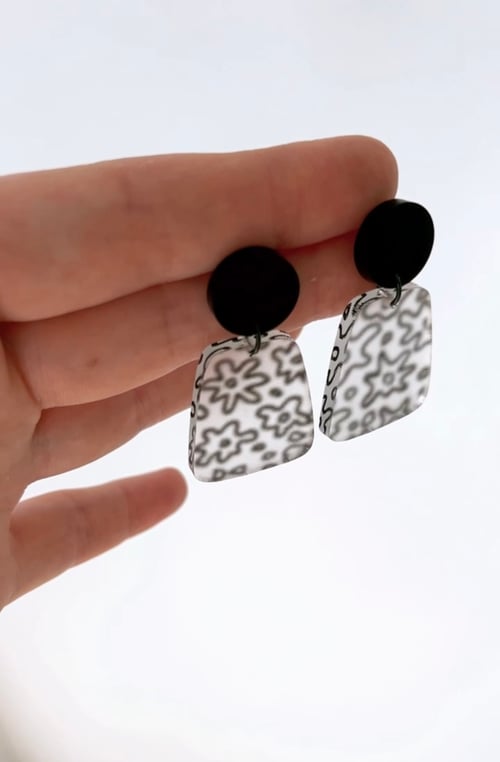 Image of Hand-Painted Monochrome Floral Dangles