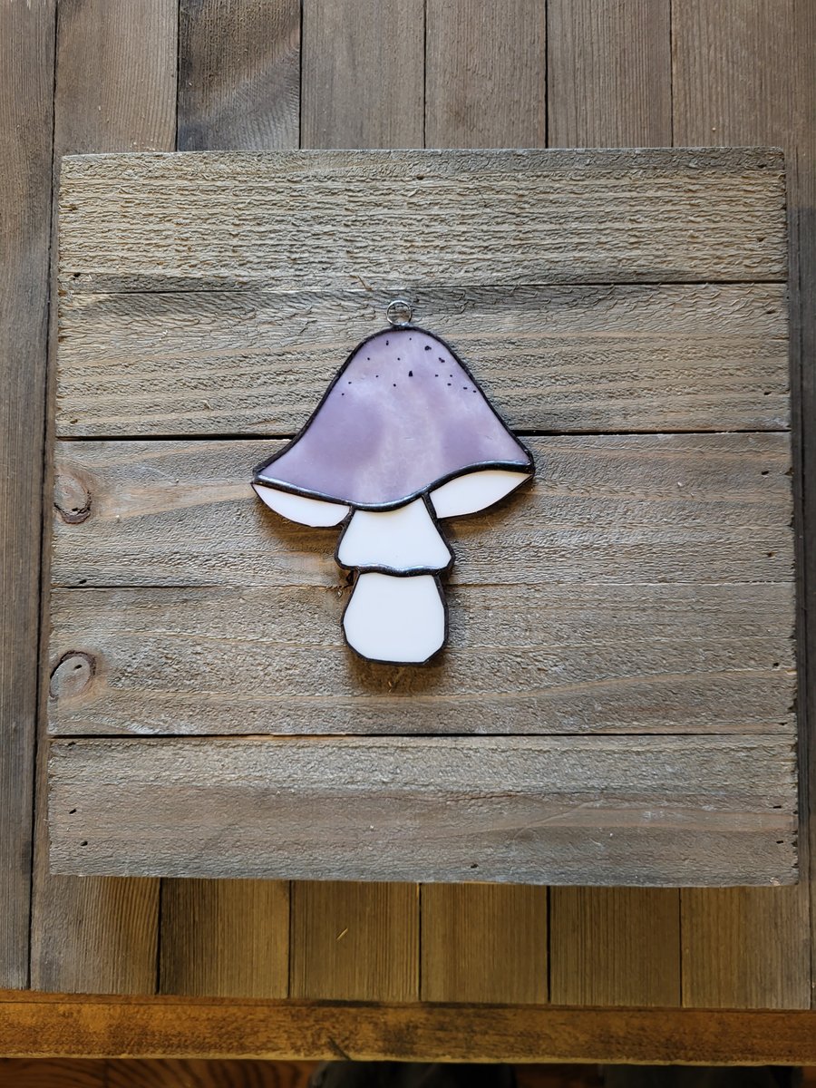 Image of Lg Mushroom stained glass