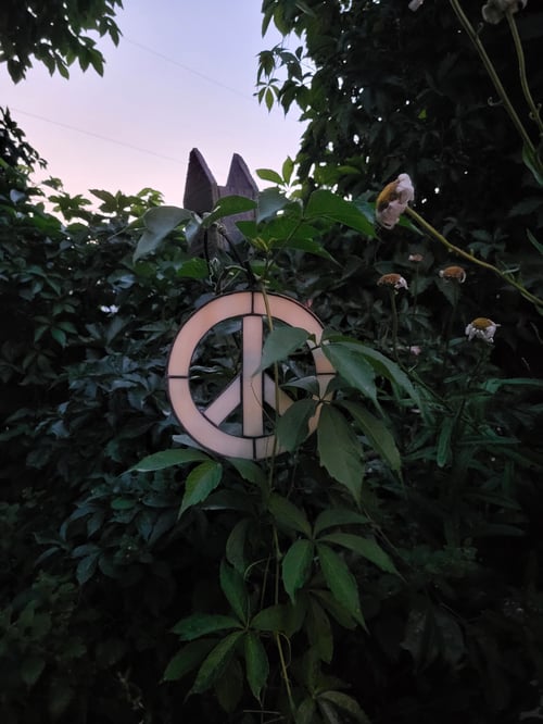 Image of Peace sign - stained glass