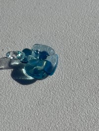transparent blue clover