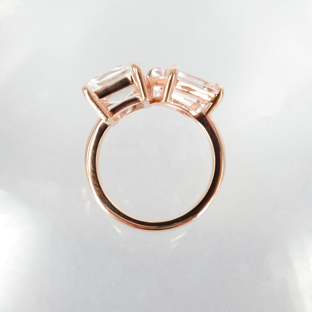 Image of Large 9ct rose gold cocktail ring. Pj5946