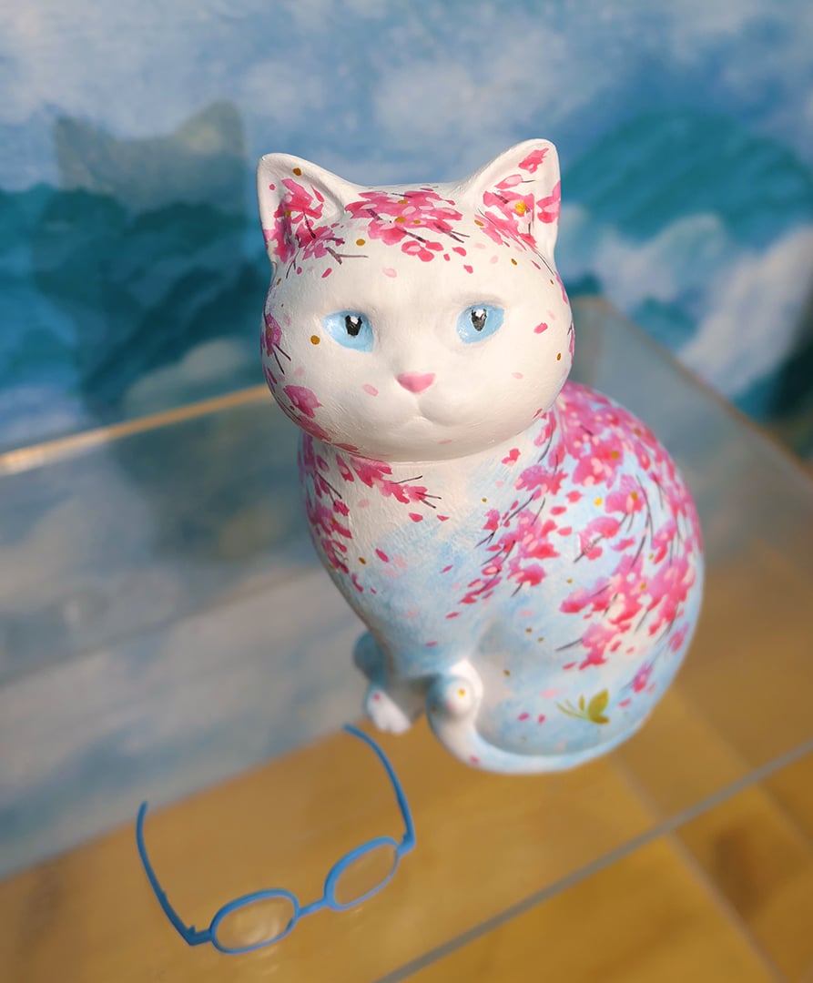 'Sakura Cat - Sunrise' 1/1 Custom Figure | DCon 2022