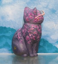 Image 3 of 'Sakura Cat - Midnight' 1/1 Custom Figure | DCon 2022
