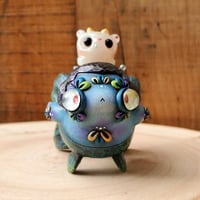 Image 3 of 'Hitching A Ride' Custom by Owlberry Lane| SDCC 2023