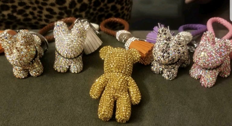 KEYCHAINS GALORE Image 3