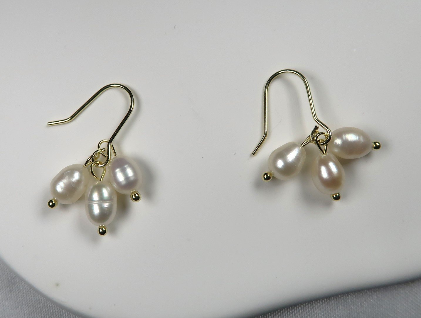 natural freshwater pearl earrings 天然淡水珍珠耳饰| Silver Luna Studio