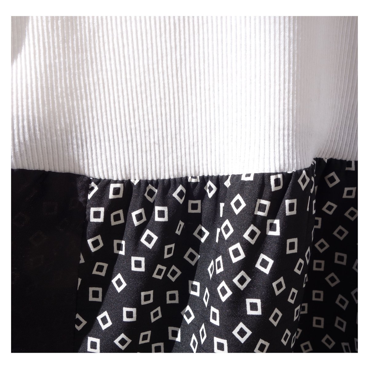 Image of gena dress mum&baby SQUARES