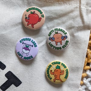 Hench Fruit and Veggies Badges