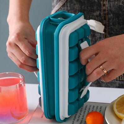 Image of 2 in 1 Portable Ice Cube Maker