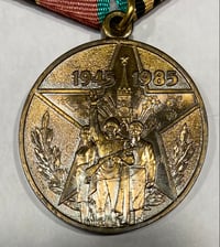 Image 2 of WW2 (USSR) Soviet 40th Anniversary Medal