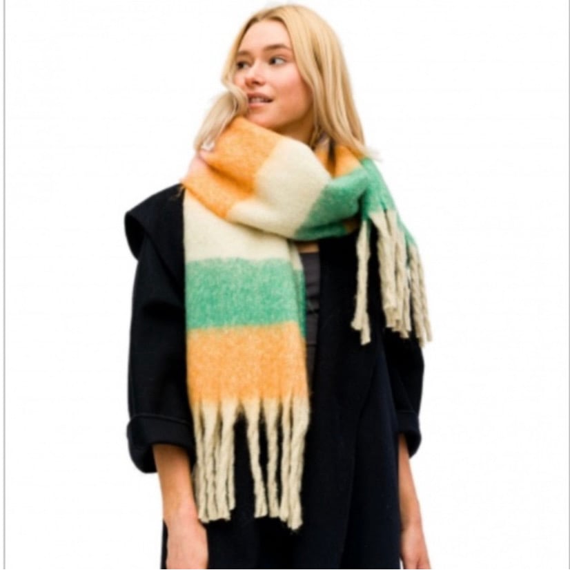 Image of Soft Scarf 