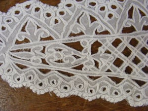 Victorian Handmade Lace Collar Long Lappets 