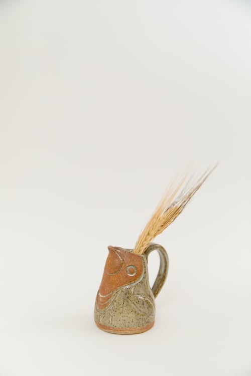 Image of Toasty Face Olive Baby Bird Creamer with Handle