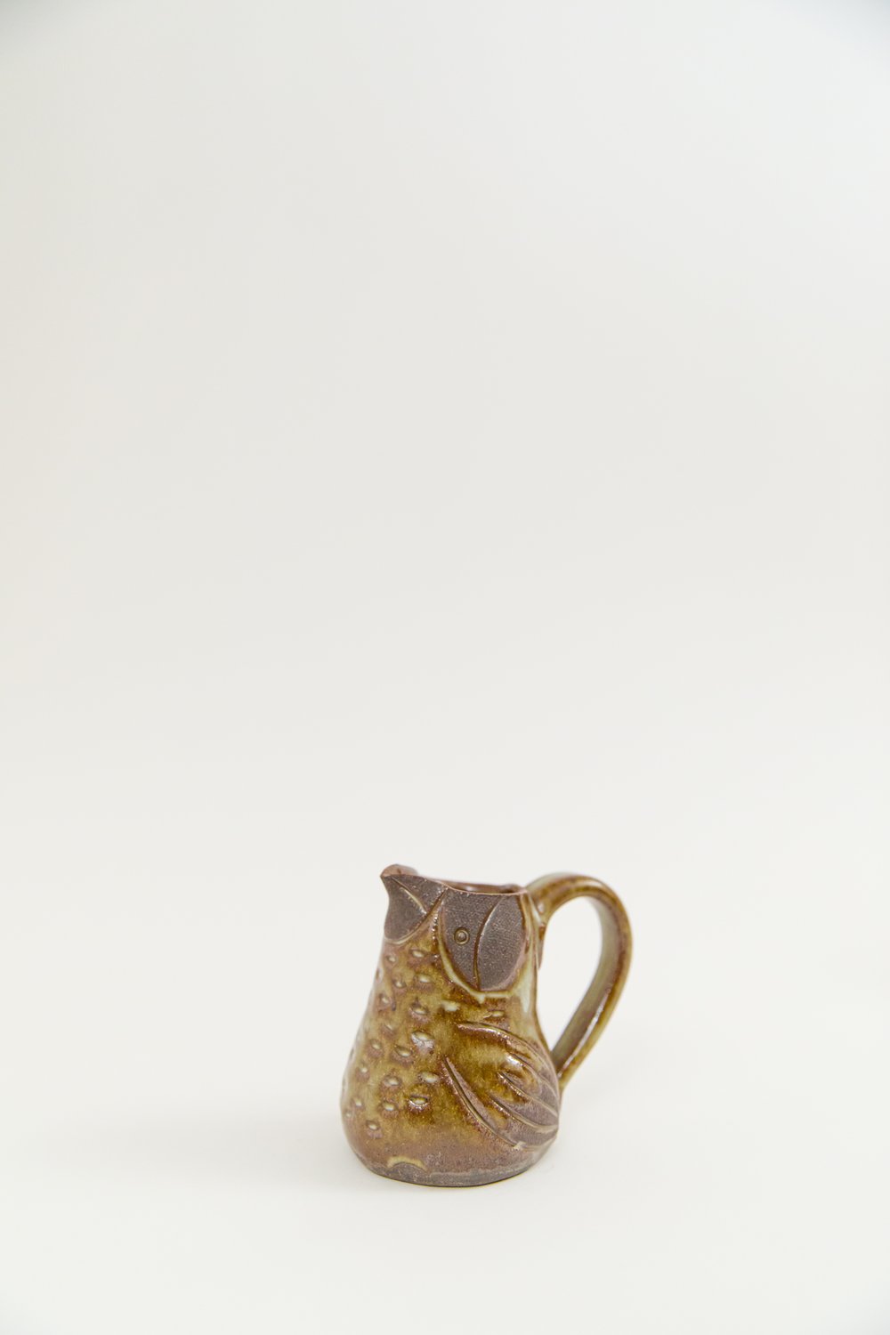 Image of Brown Eyed Olive Baby Bird Creamer with Handle
