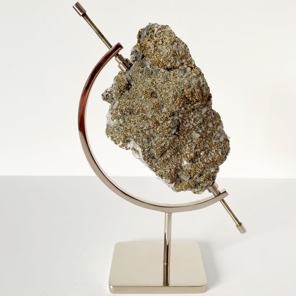Image of Quartz/Chalcopyrite no.60 + Chrome Arc Stand