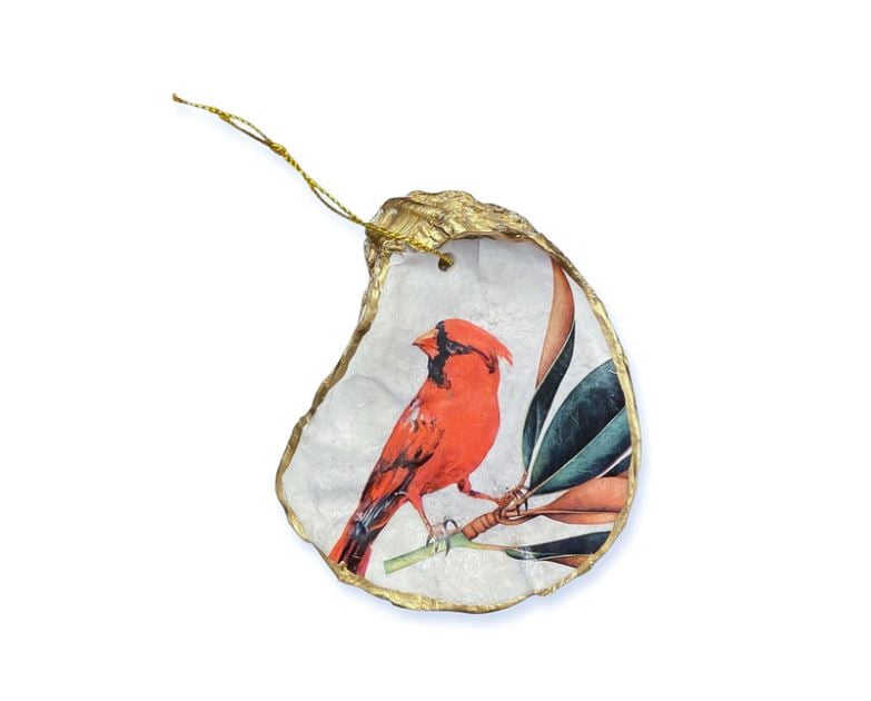 Image of REMEMBRANCE CARDINAL OYSTER ORNAMENT