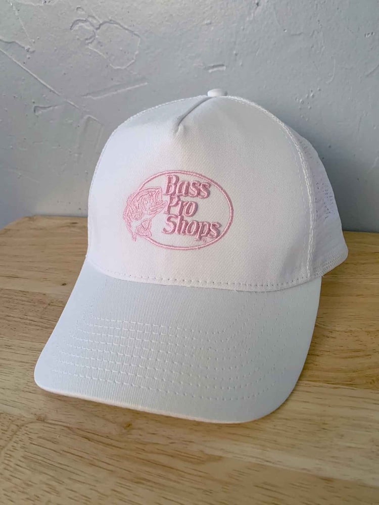 Image of Bass Pro Shops Hat - White/Pink