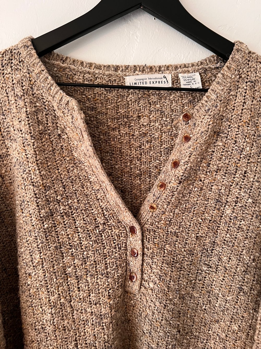 Limited Express Oatmeal Acrylic & Wool Sweater (L)