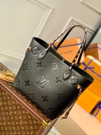 Image 3 of Empreinte Neverfull 