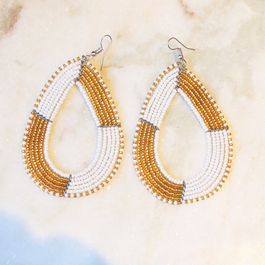 Image of White and Gold Oval Zulu Earring
