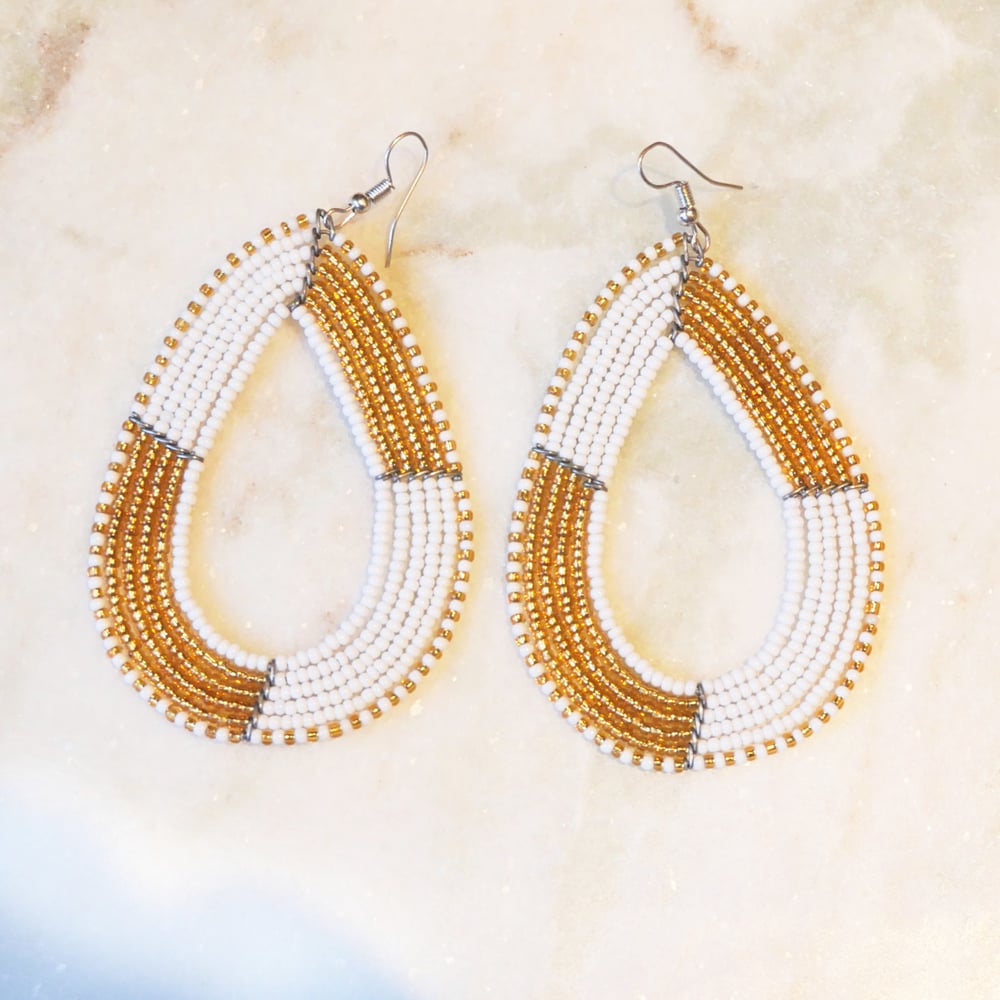 Image of White and Gold Zulu Oval Earring