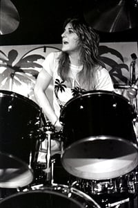 THE RUNAWAYS' SANDY WEST 1977 - 13" x 19" Photograph