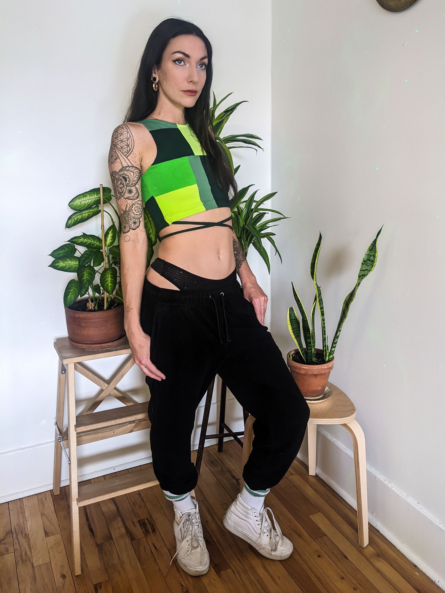 Image of Greens Size Medium Tie Crop