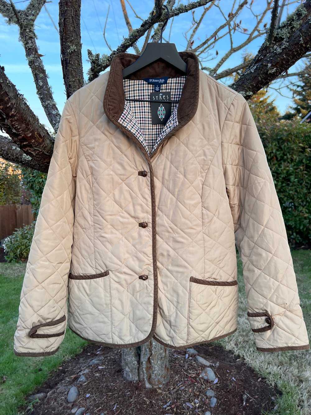 Modern St. John’s Bay Quilted Tan Jacket (L)