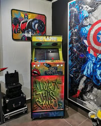 Image 2 of Borne Arcade Graffitis