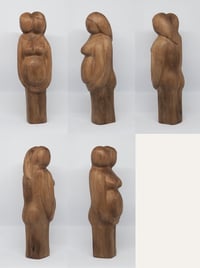 Image 4 of Escultura Embarazo