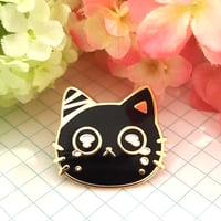 Image 2 of Cat Face Enamel Pins