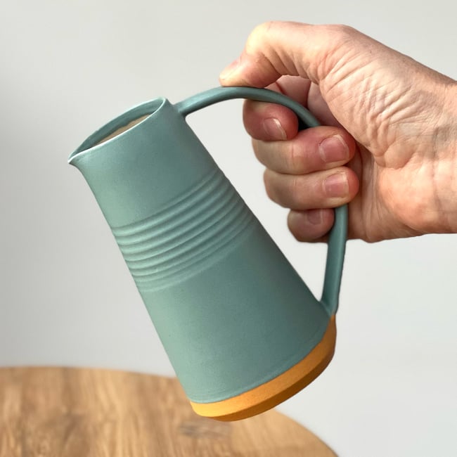 Skyline Jug- 2 colour choices