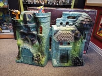 Image 5 of Vintage Castle Greyskull with Original Box MOTU