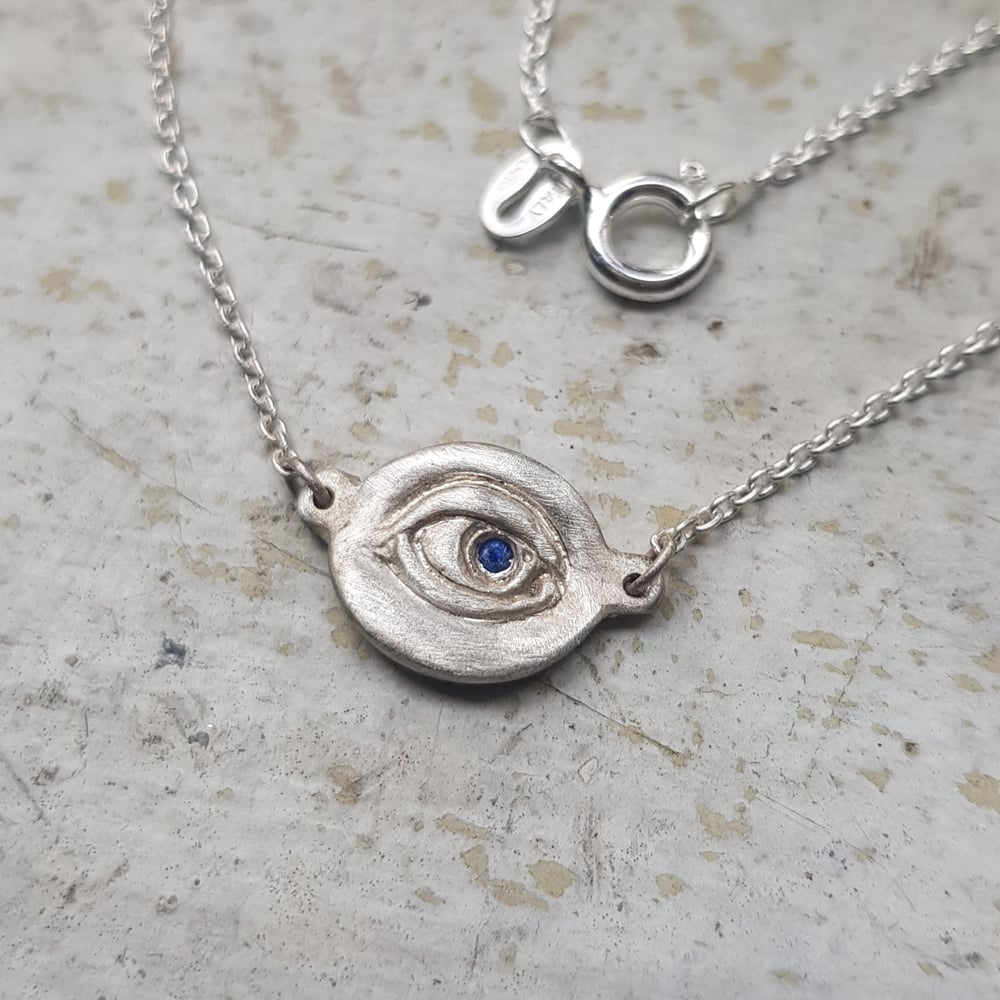 Image of  Not-So-Evil Eye Sapphire choker necklace