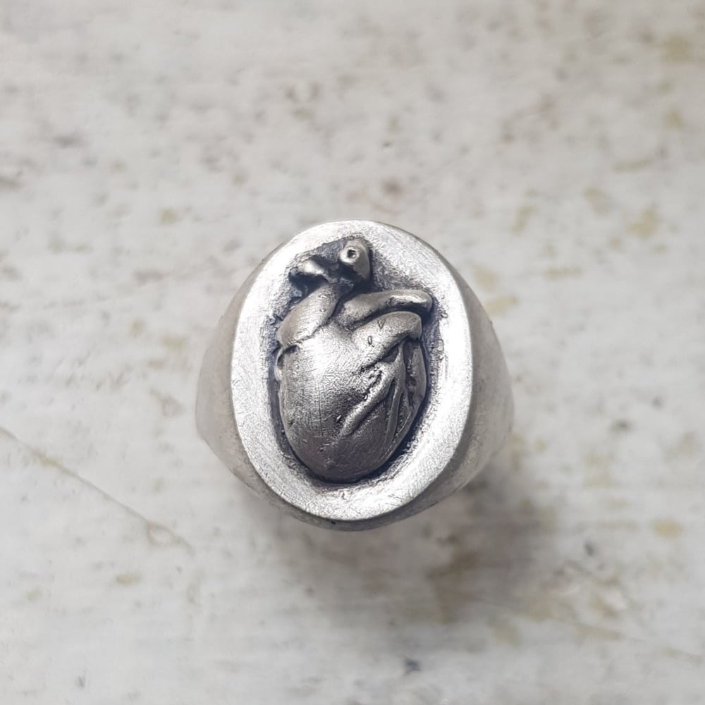 Image of Heart signet ring