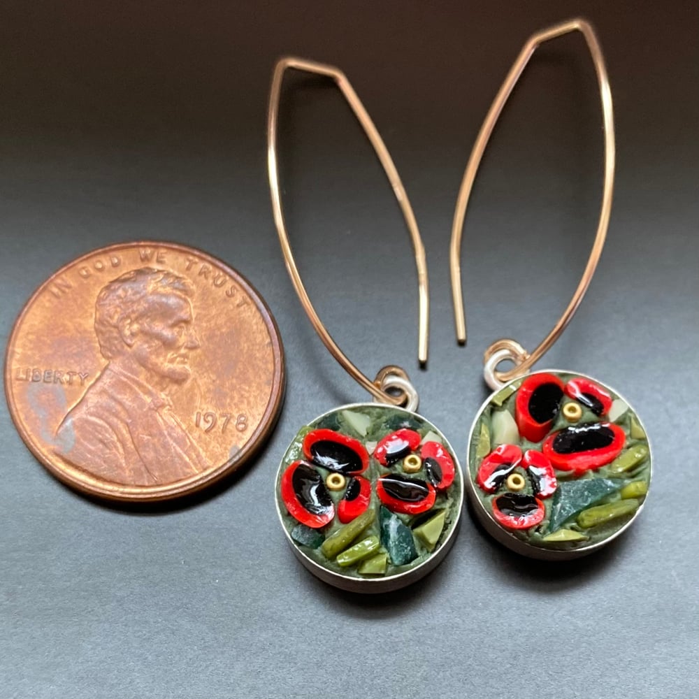 Image of Poppy Rounds Dangle