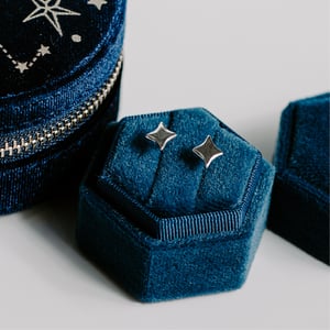 Image of 4 point star collection