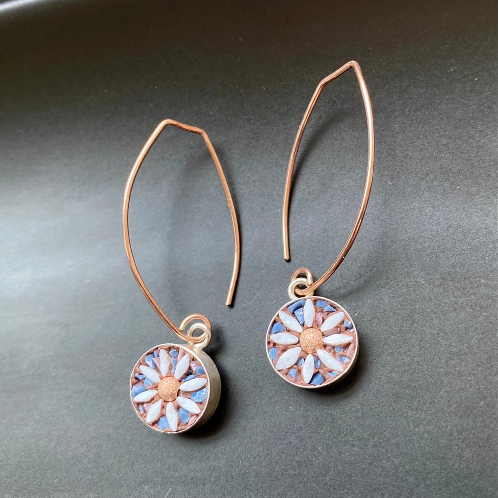 Image of Daisy Earrings, pink center