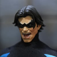 Image 2 of Grayson V2