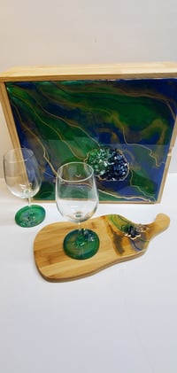 Image 1 of Emerald  and Sapphire  Resin Geode Wine Box Set 