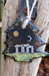 Image 2 of Henge on slate tree or heart