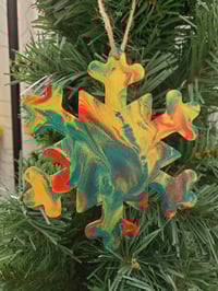 Image 3 of Red Snowflake Ornament Set 