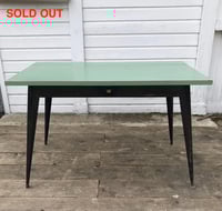 Image 1 of Rare table Tolix T55 à tiroir