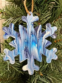 Image 5 of Blue Snowflake Ornament Set